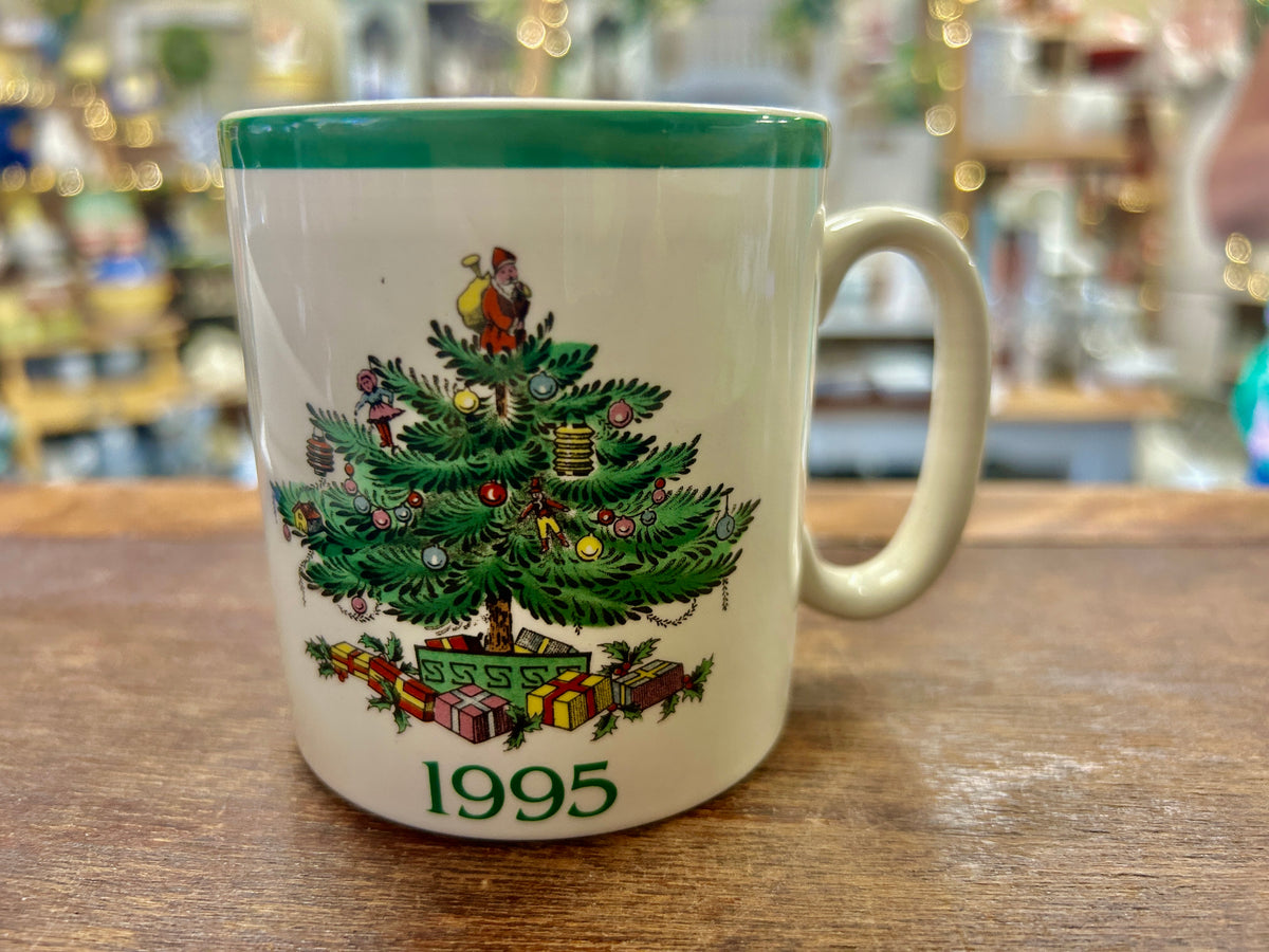 Red Green White Spode Christmas Tree 1995 Mug England, 3 1/4"