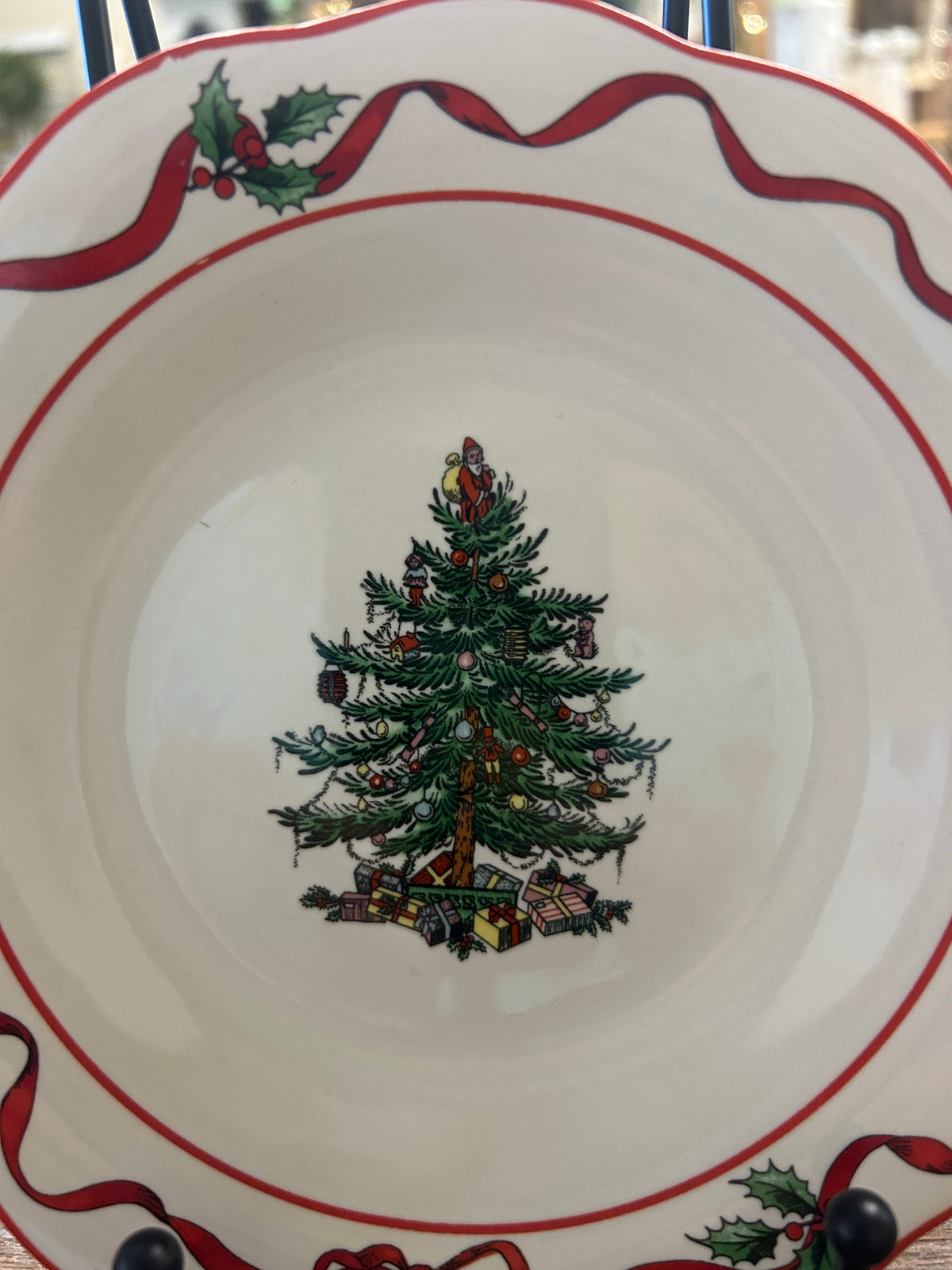 Red Green White Spode Christmas Tree Sculpted Plate, 7"