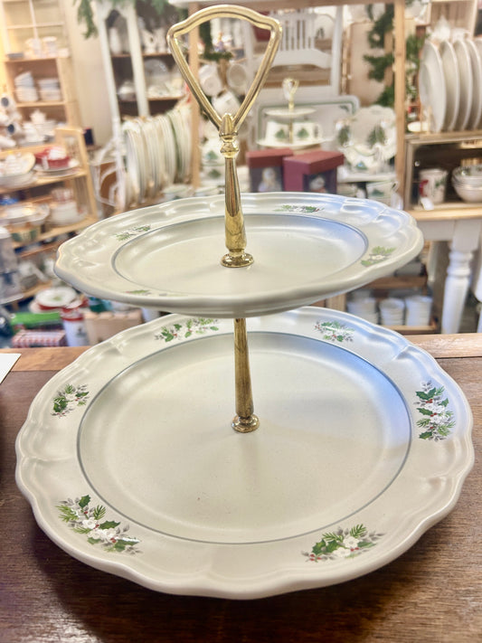 Cream & Green Pfaltzgraff Christmas Heirloom 2 Tier Stand, 9"