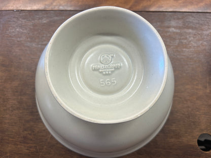 Pfaltzgraff pedestal bowl bottom mark 565