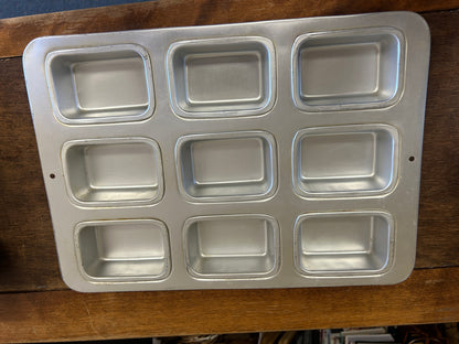 Silver Wilton Loaf Pan, 14 3/4 in x 10 3/4 inches