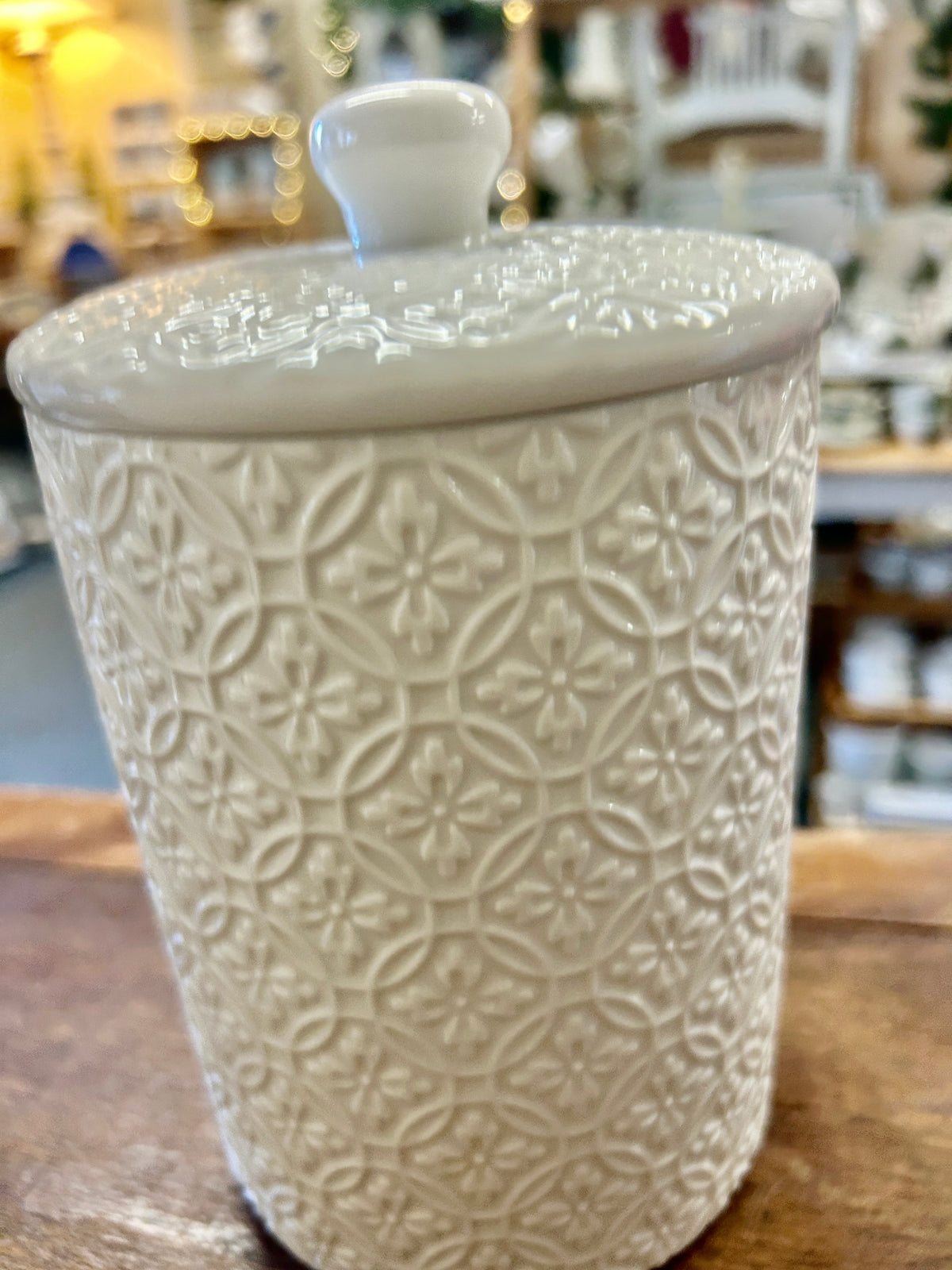 10 Strawberry Street Hampton White Canister, 7 1/2"
