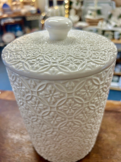 10 Strawberry Street Hampton White Canister, 9"