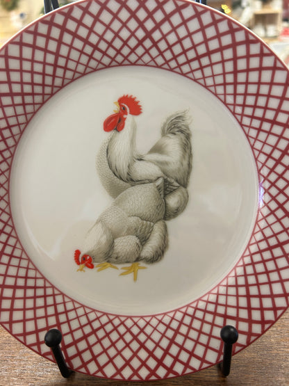 Red & White Basic Porcelana Rooster Plate, 7 1/2"