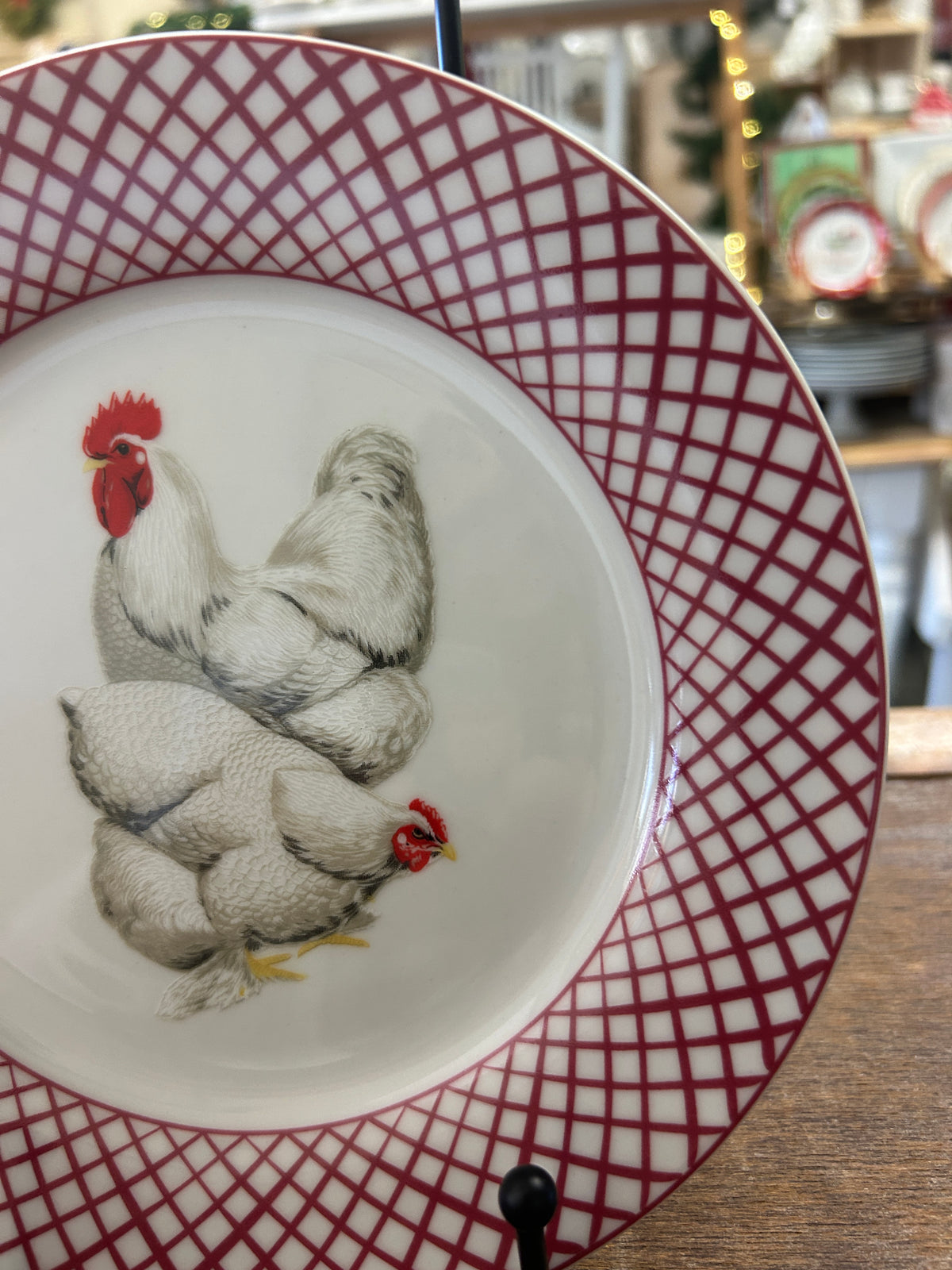 Red & White Basic Porcelana Rooster Plate, 7 1/2"