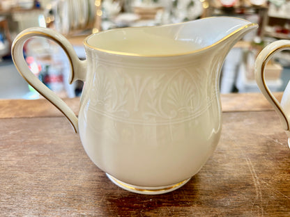 Cream Lenox Courtyard Gold Sugar & Creamer, 5"