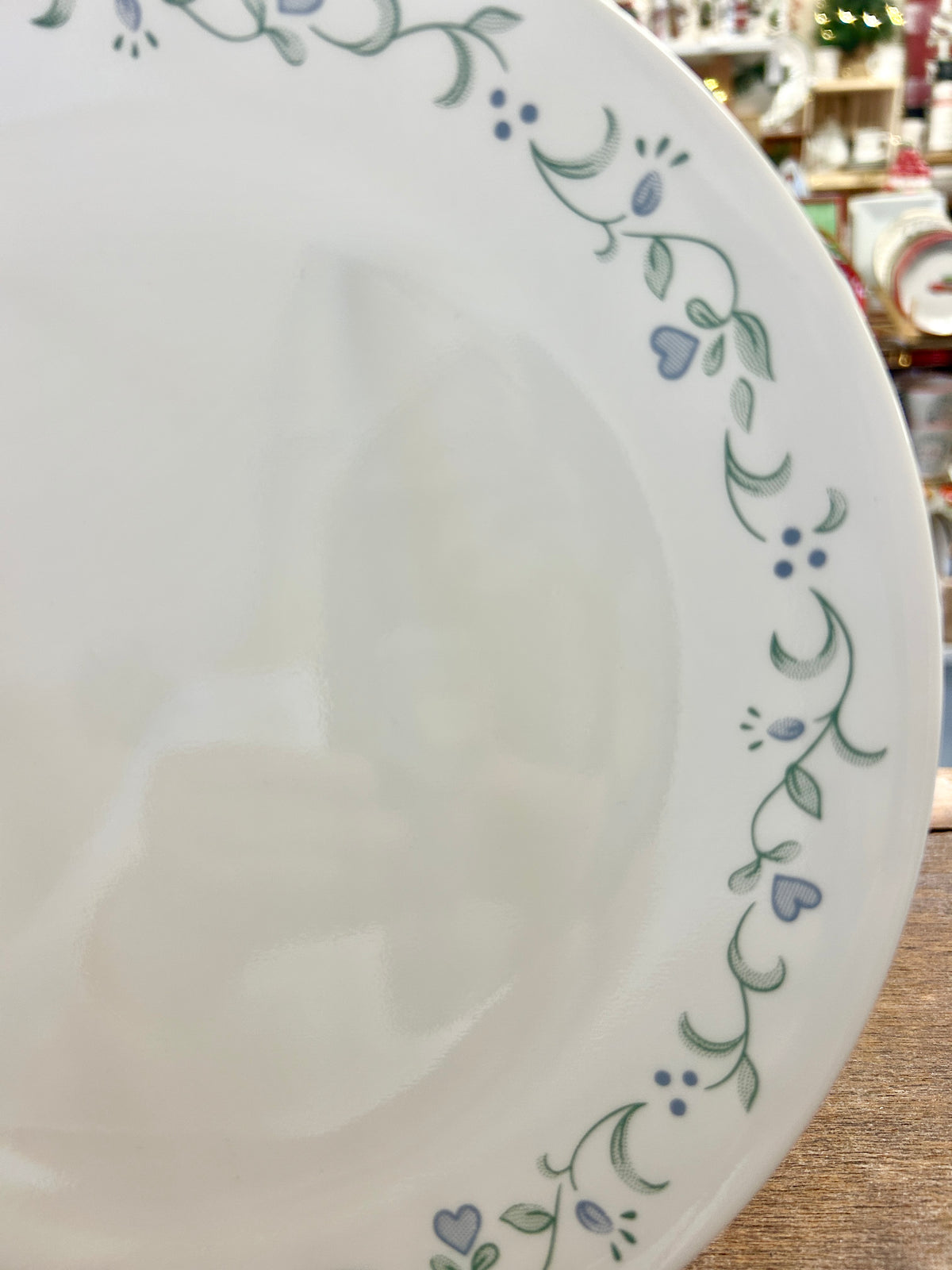 White Corelle Country Garden Dinner Plate, 10 1/4"