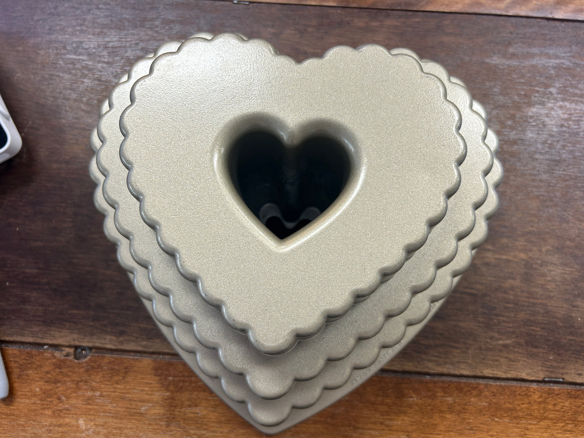 Silver Nordic Ware Heart Bundt Pan, 10"