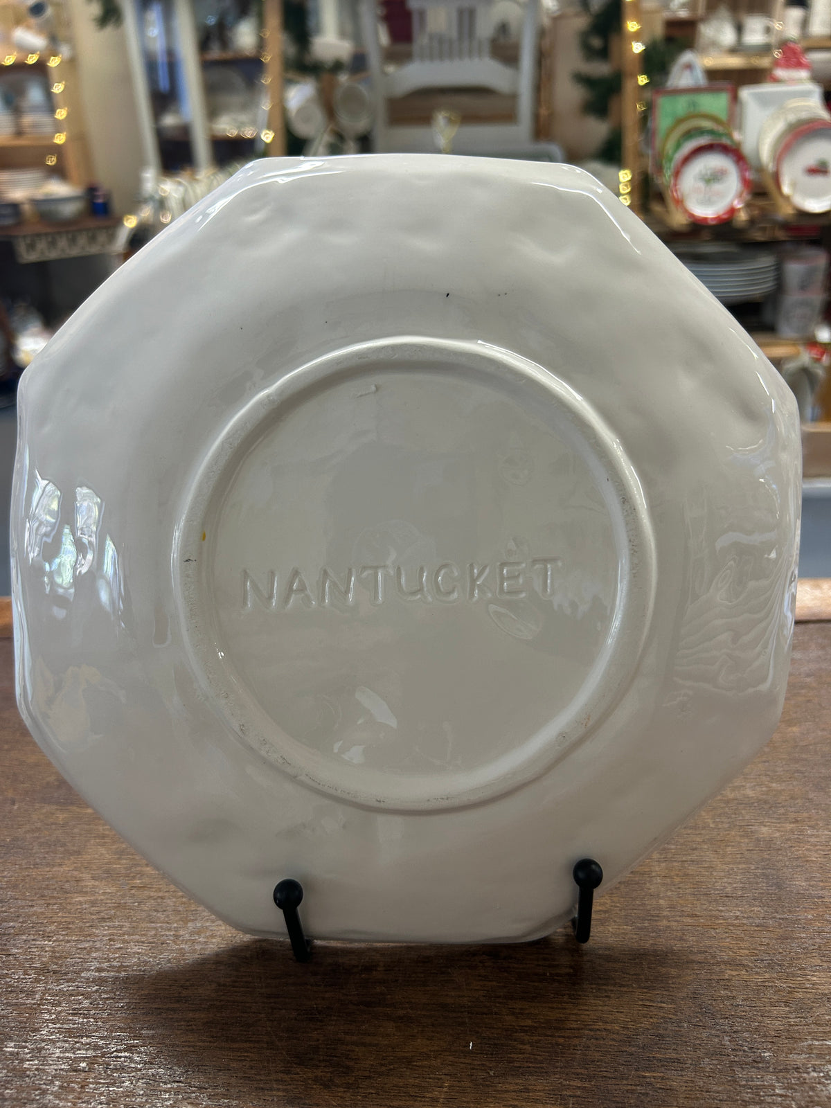 Black & White Nantucket Halloween Ghost Plate, 8 3/4"