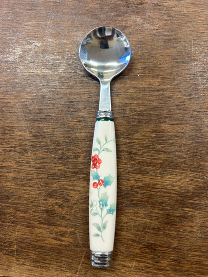 Red Green White Pfaltzgraff Winterberry Spoon, 6 1/4"
