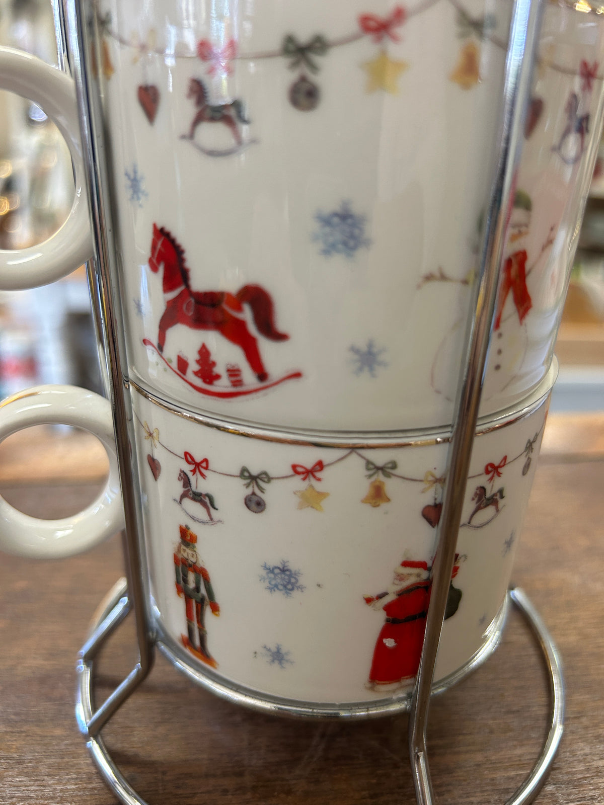Red Green White Sweet Living NEW Christmas Mugs Rack 4, 10 1/2"