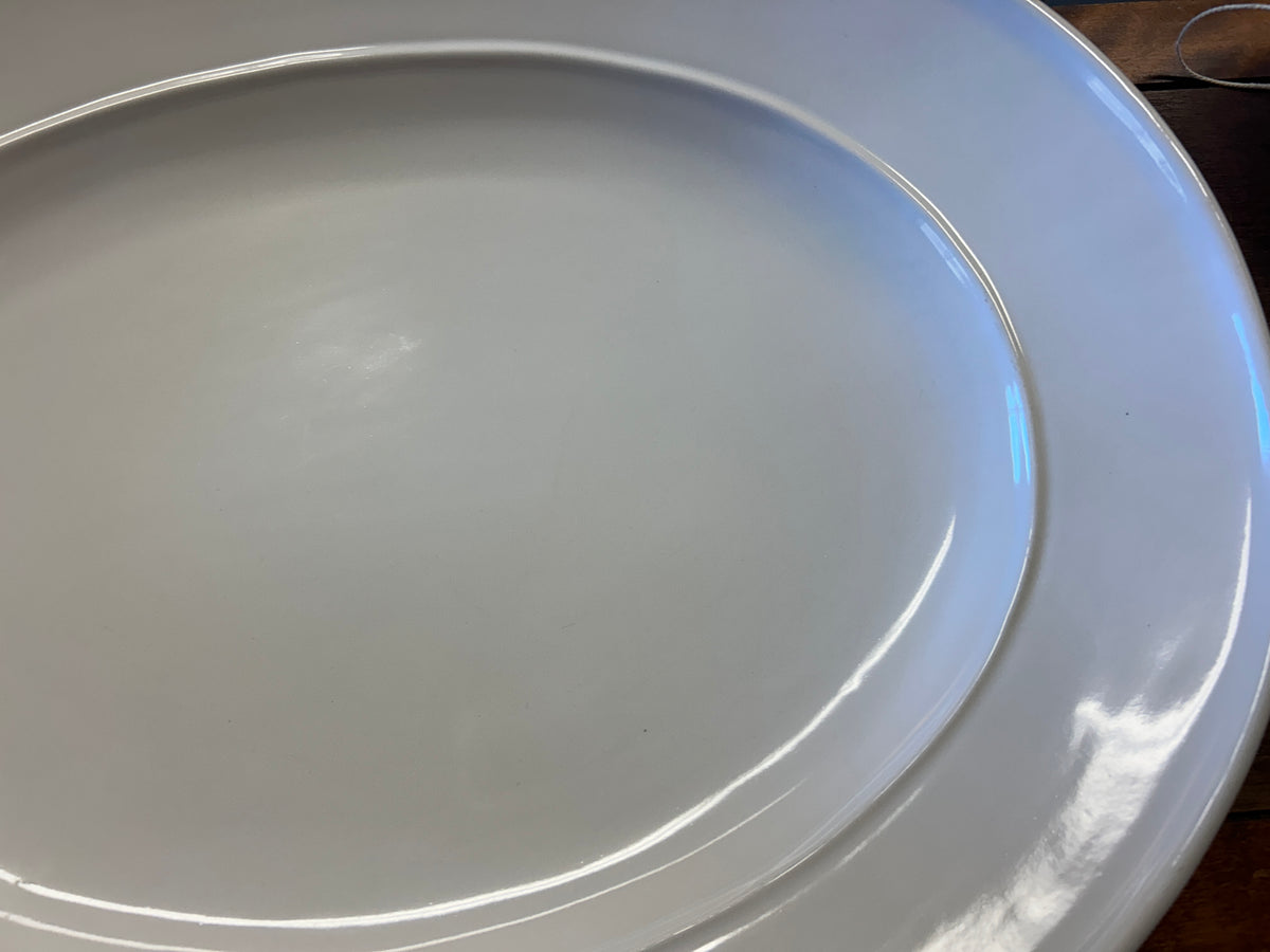 Linens N Things White Oval Platter, 20 1/2"