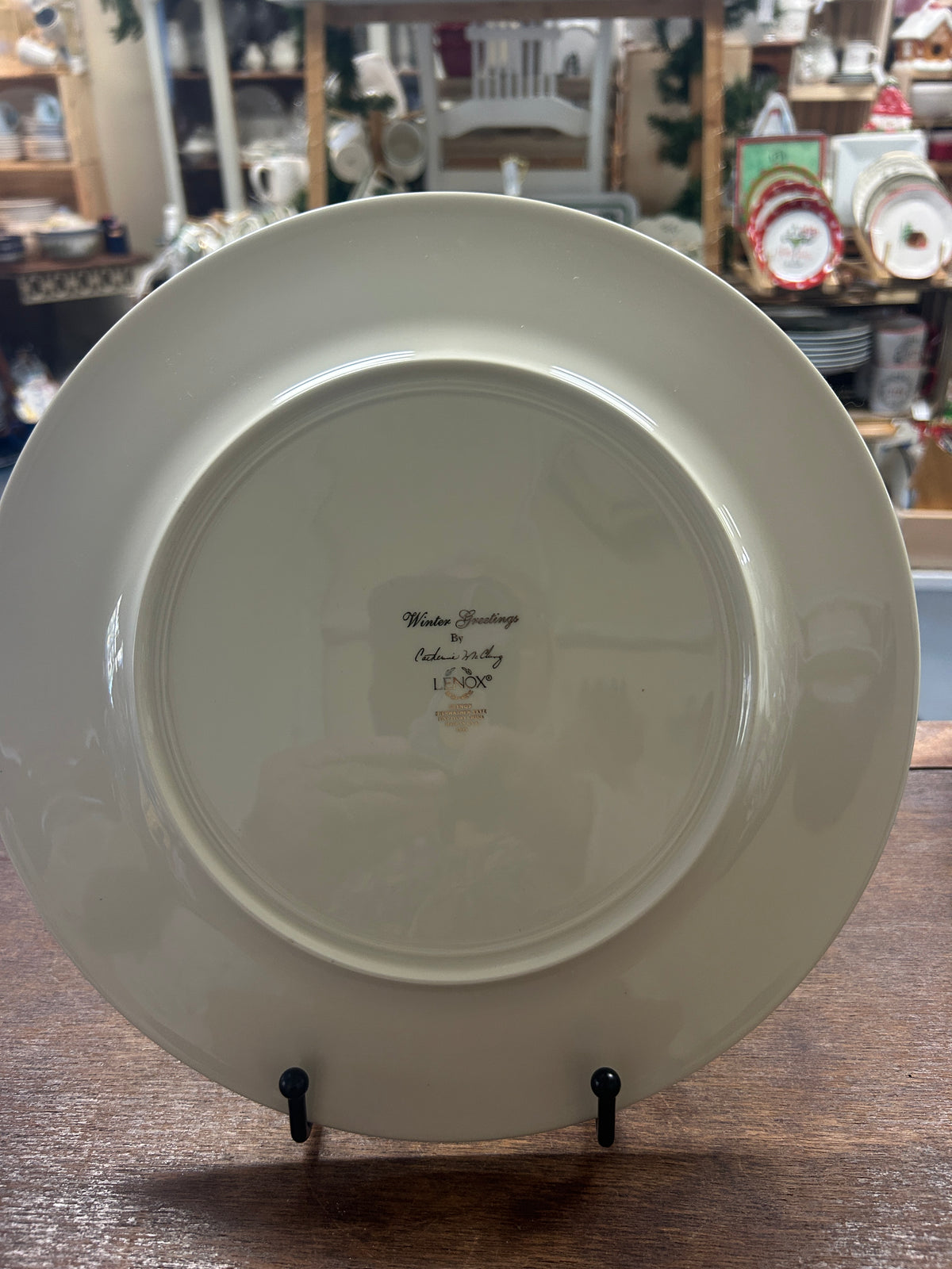 Red Green White Lenox Winter Greetings Cardinal Plate, 10 3/4"