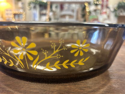 Amber Glasbake Yellow Daisy Smoked Casserole, 9 1/4"