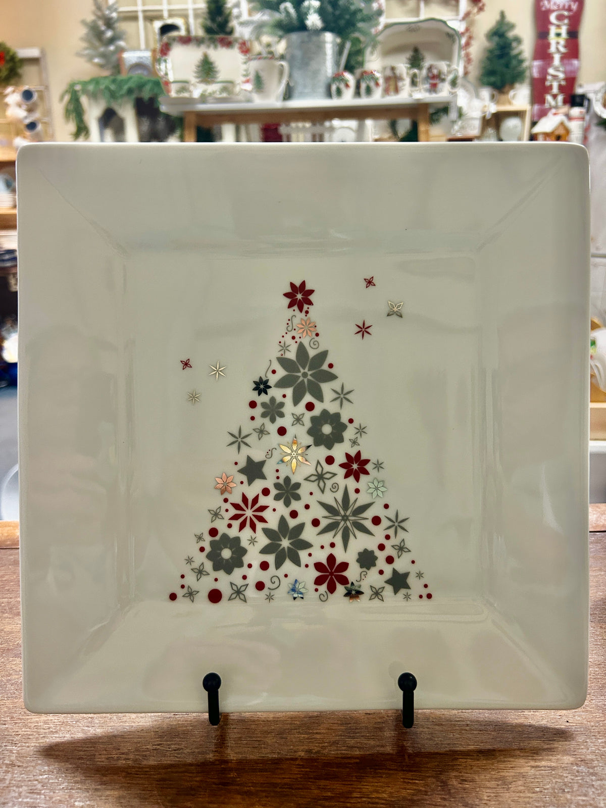 Cranberry & White Food Network Christmas Tree Square Plate, 10 1/4"