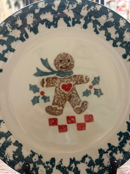 Red Green White Tienshan Folk Art Gingerbread Plate, 7 3/4"