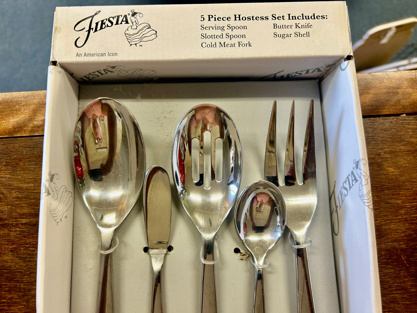 Masquerade Fiesta 5 Piece Hostess Set