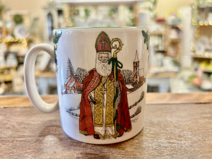 Red Green White Spode RARE Asia Minor Santa Around the World Mug, 3 1/4"