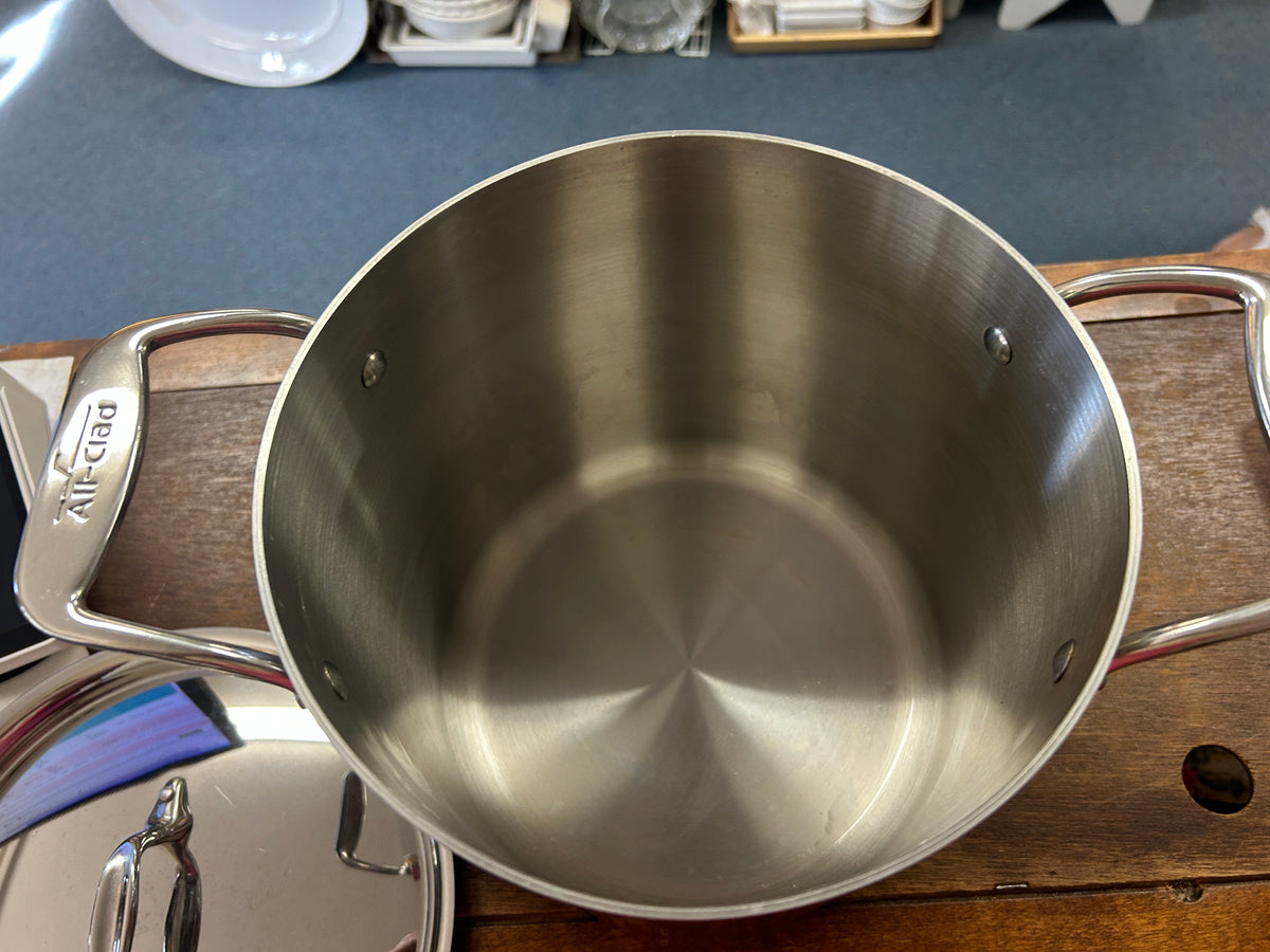 Silver All Clad 7 QT Stock Pot, Strainer, & Lid, 7 QT