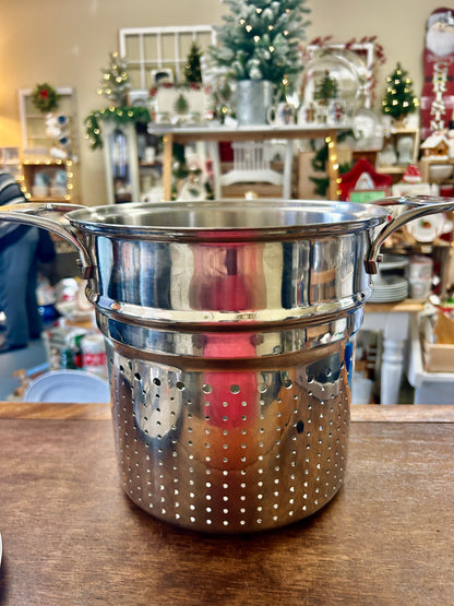 Silver All Clad 7 QT Stock Pot, Strainer, & Lid, 7 QT