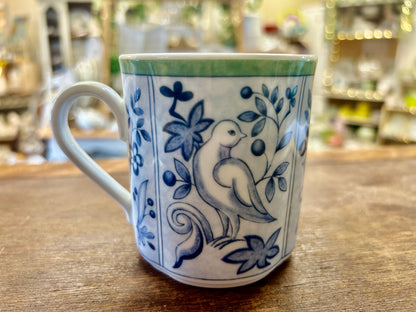 Blue & White Villeroy & Boch Cordoba Bird Mug Germany, 4 1/4"