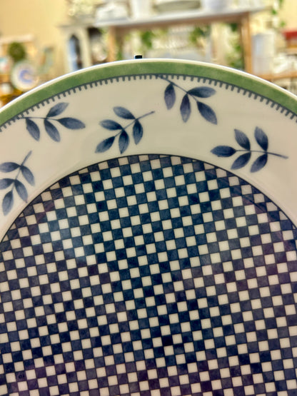 Blue & White Villeroy & Boch Castell Plate Germany, 8 1/4"