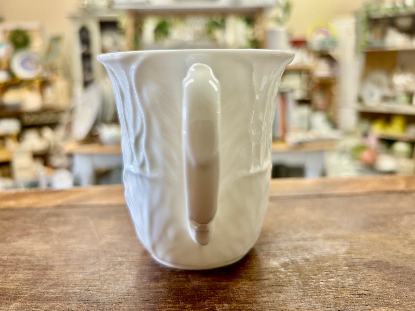 Coalport China White Cabbage Mug England, 3 3/4"