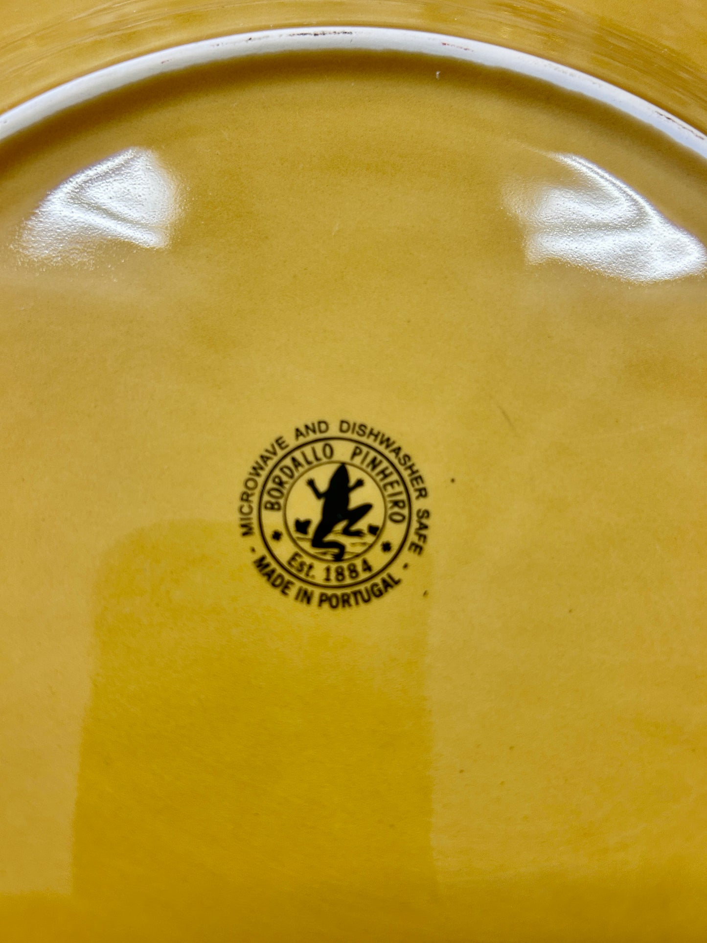Bordallo Pinheiro Honey Gold Cabbage Platter, 12"