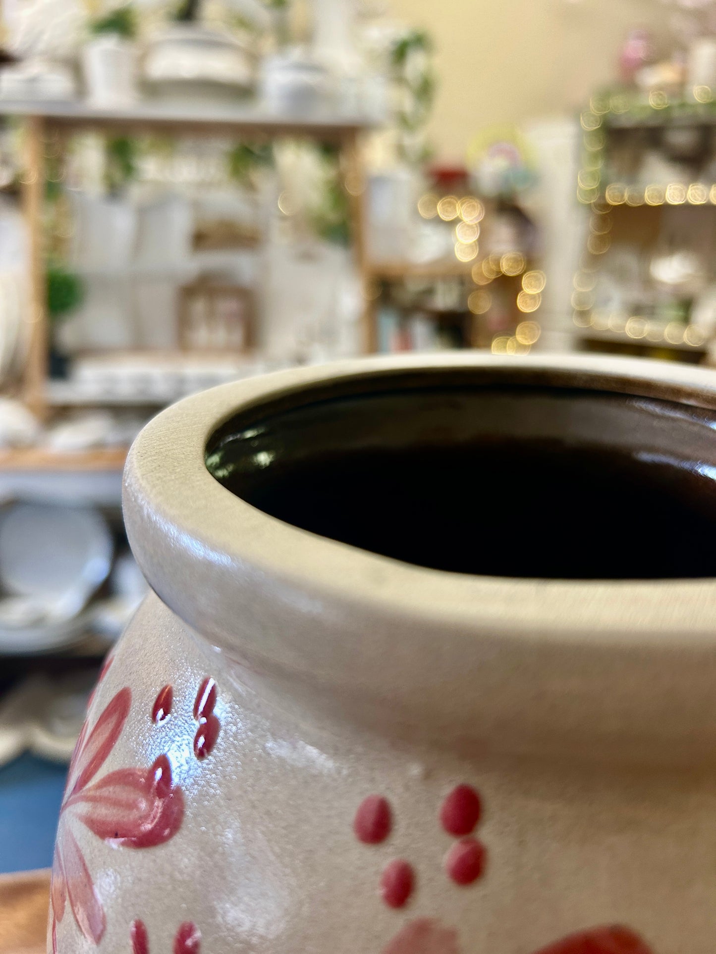 Beaumont Brothers Red Leaf Stoneware Crock, 7 1/2"