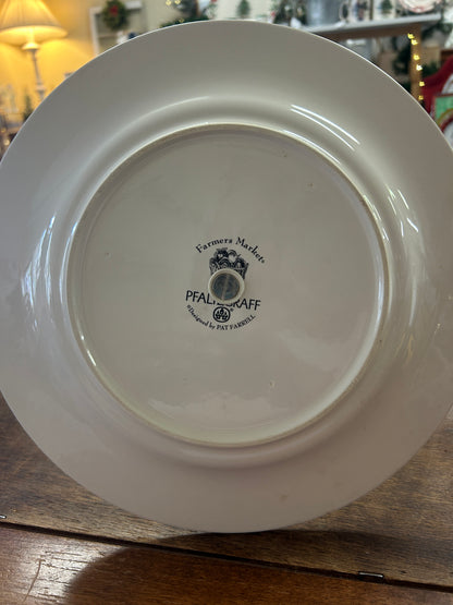 Bottom of ceramic plate with Farmers Market Pfaltzgraff brand mark