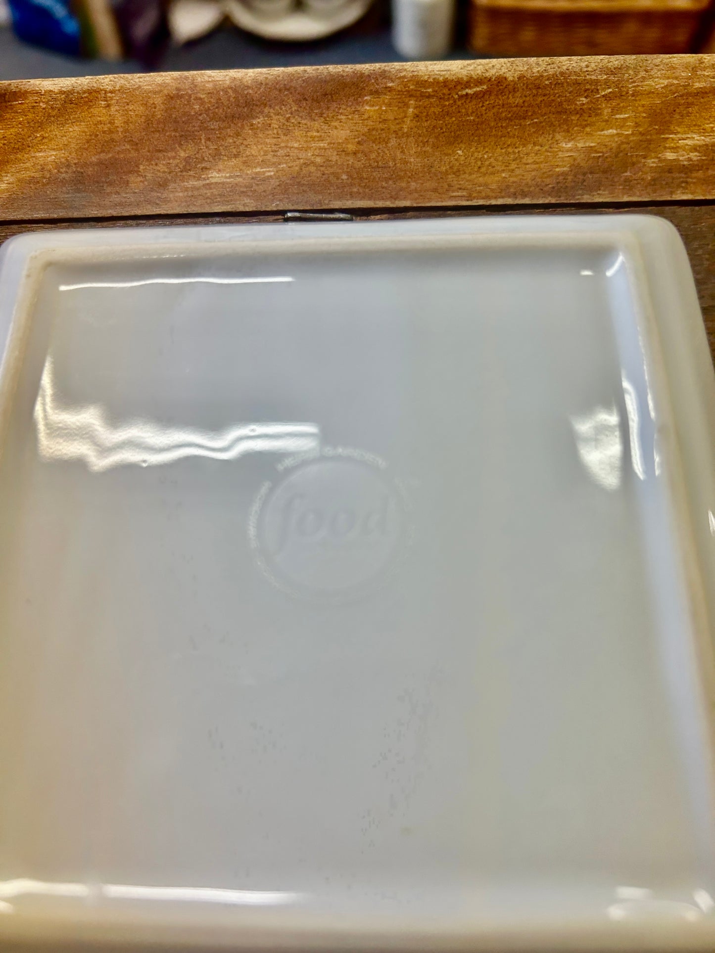 White Food Network Green Leaf Square Plate, 4 3/4"
