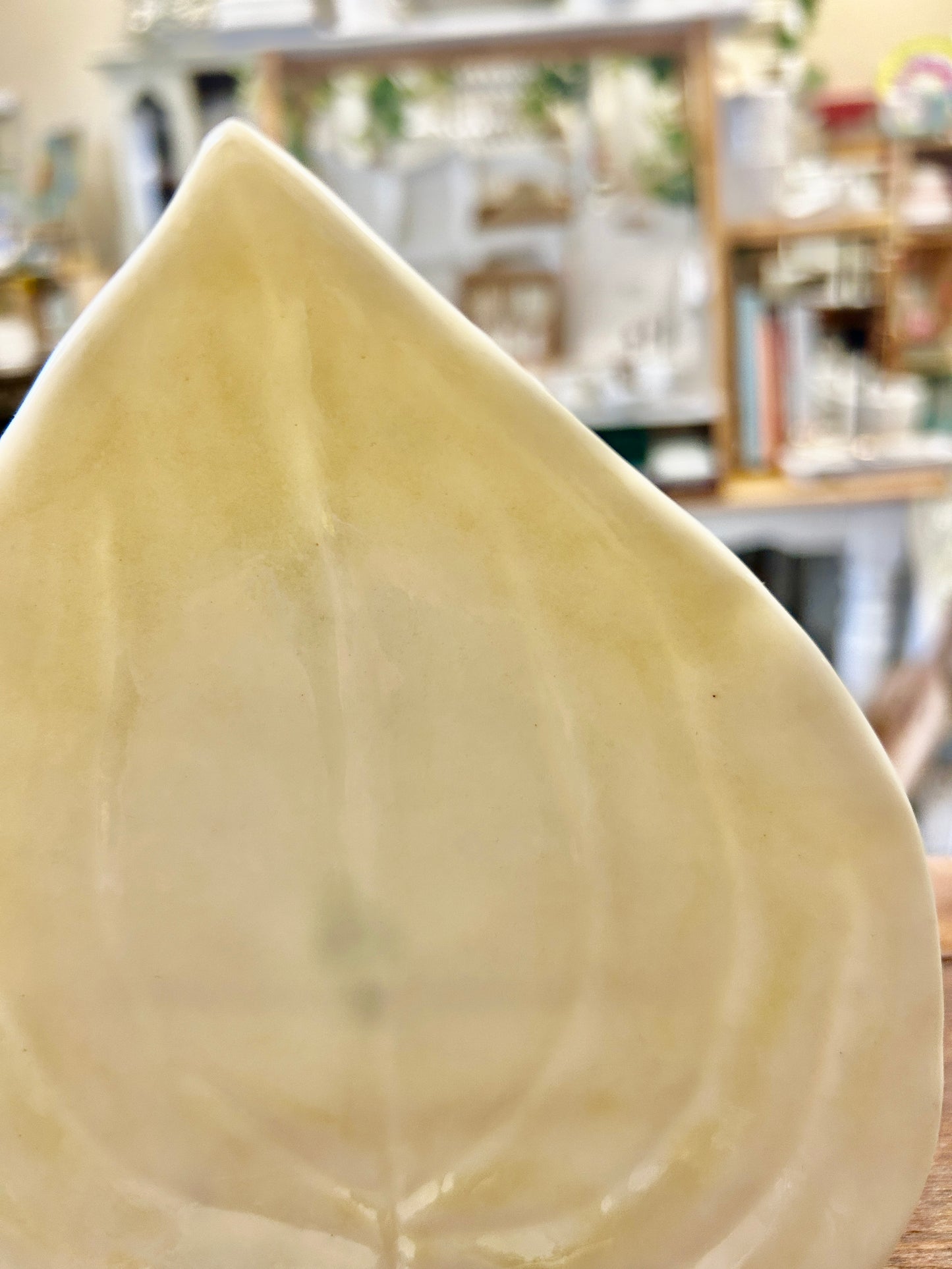 Cream Belleek Leaf Heart Shape Plate Ireland, 6 1/2"