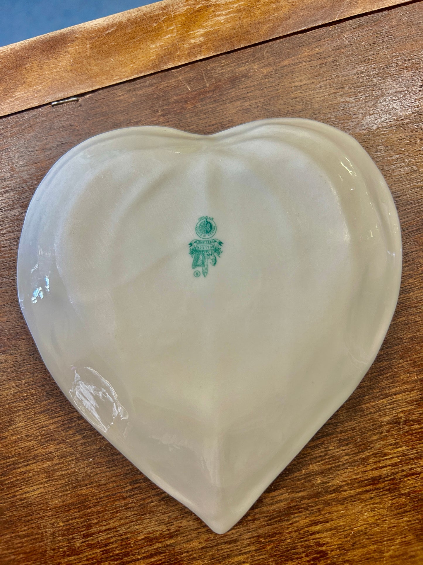 Cream Belleek Leaf Heart Shape Plate Ireland, 6 1/2"