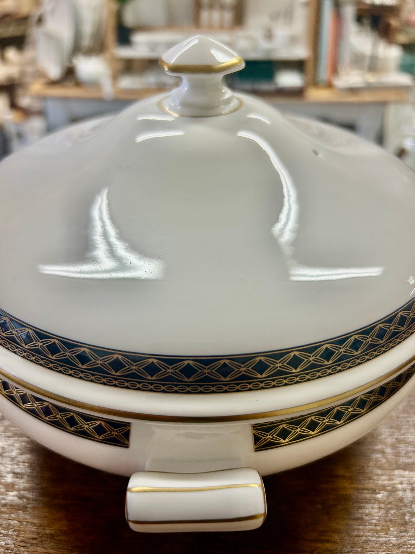 Blue & White WATERFORD Powerscourt Covered Casserole, 9"