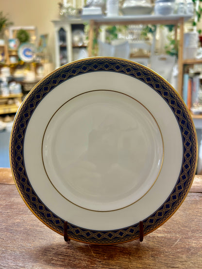 Blue & White WATERFORD Powerscourt Bread & Butter Plate, 6"