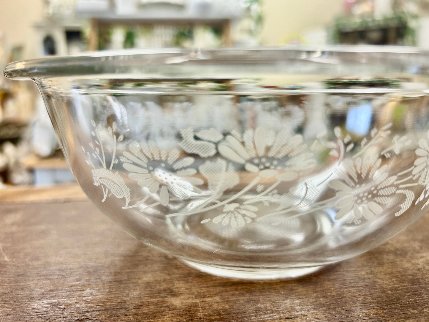 Pyrex Clear Bowl Flowers 1.5L, 8 1/2"