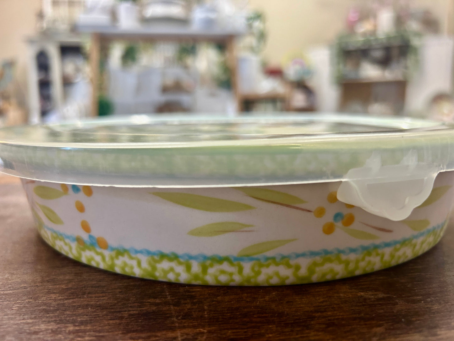 Green Temptations Old World 9" Round Lid, 9"