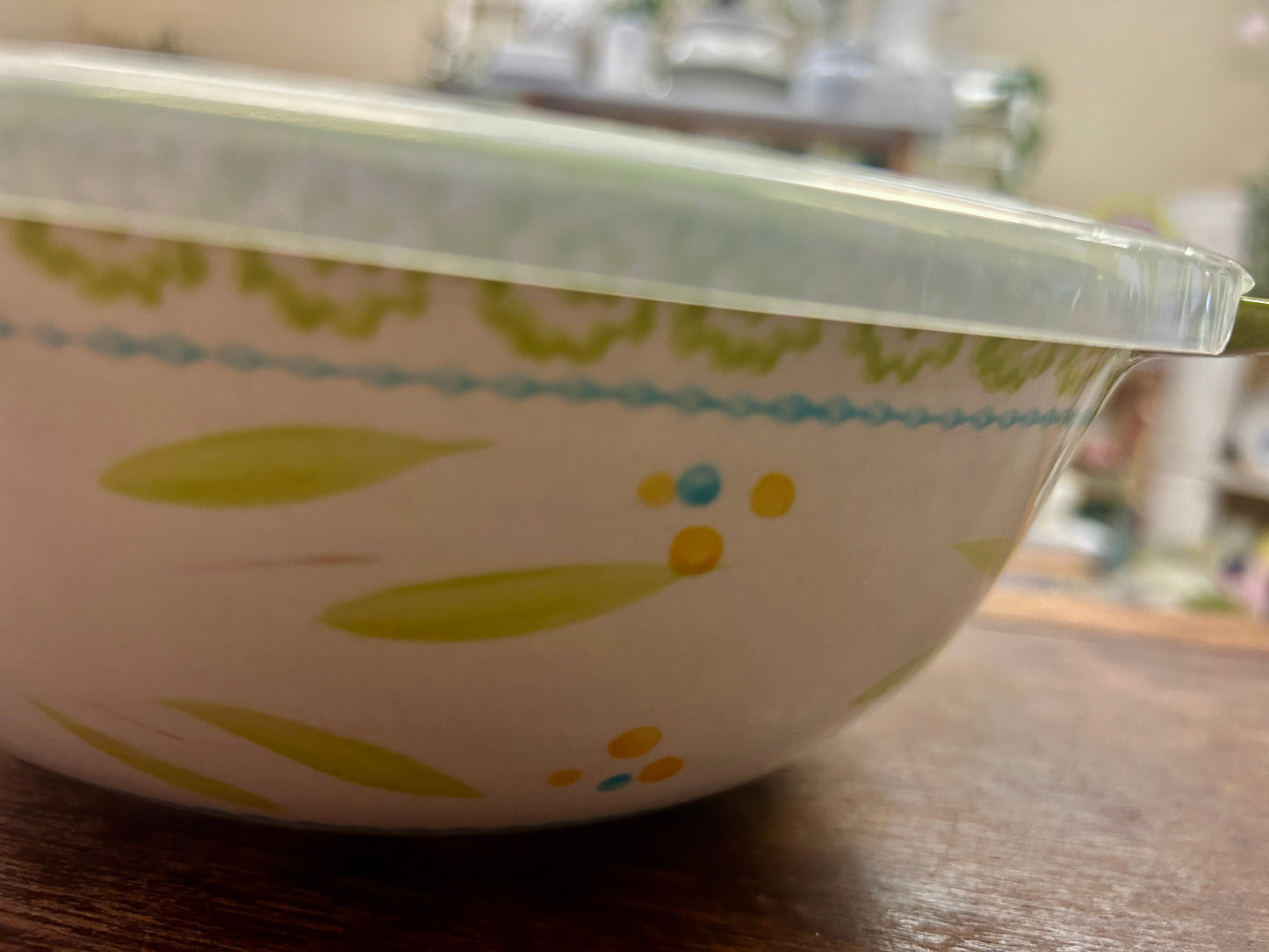 Green Temptations Old World 2 QT Bowl & Lid, 2 QT
