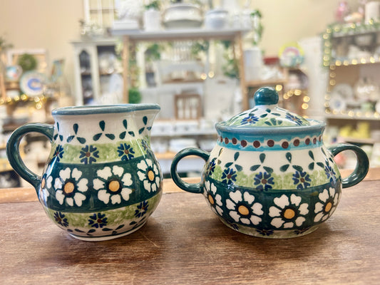 Multicolor Boleslawiec Green Daisy Sugar & Creamer, 3 1/4"