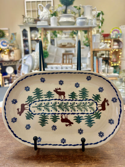 Multicolor Boleslawiec Polish Pottery Reindeer Oval, 9 1/4"