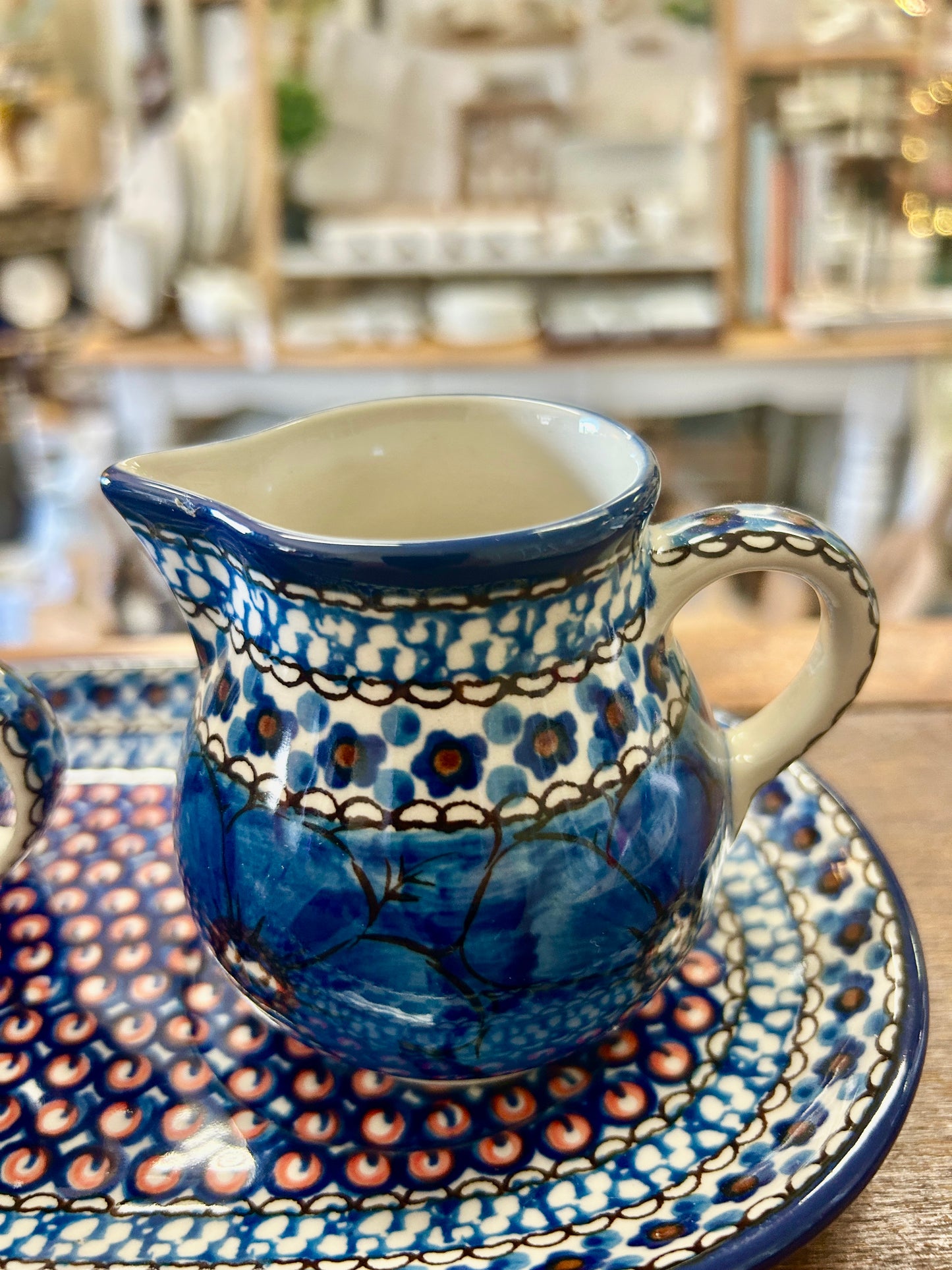 Blue & Pink UNIKAT Chyka Sugar/Creamer/Tray Set 3, 9 1/2"