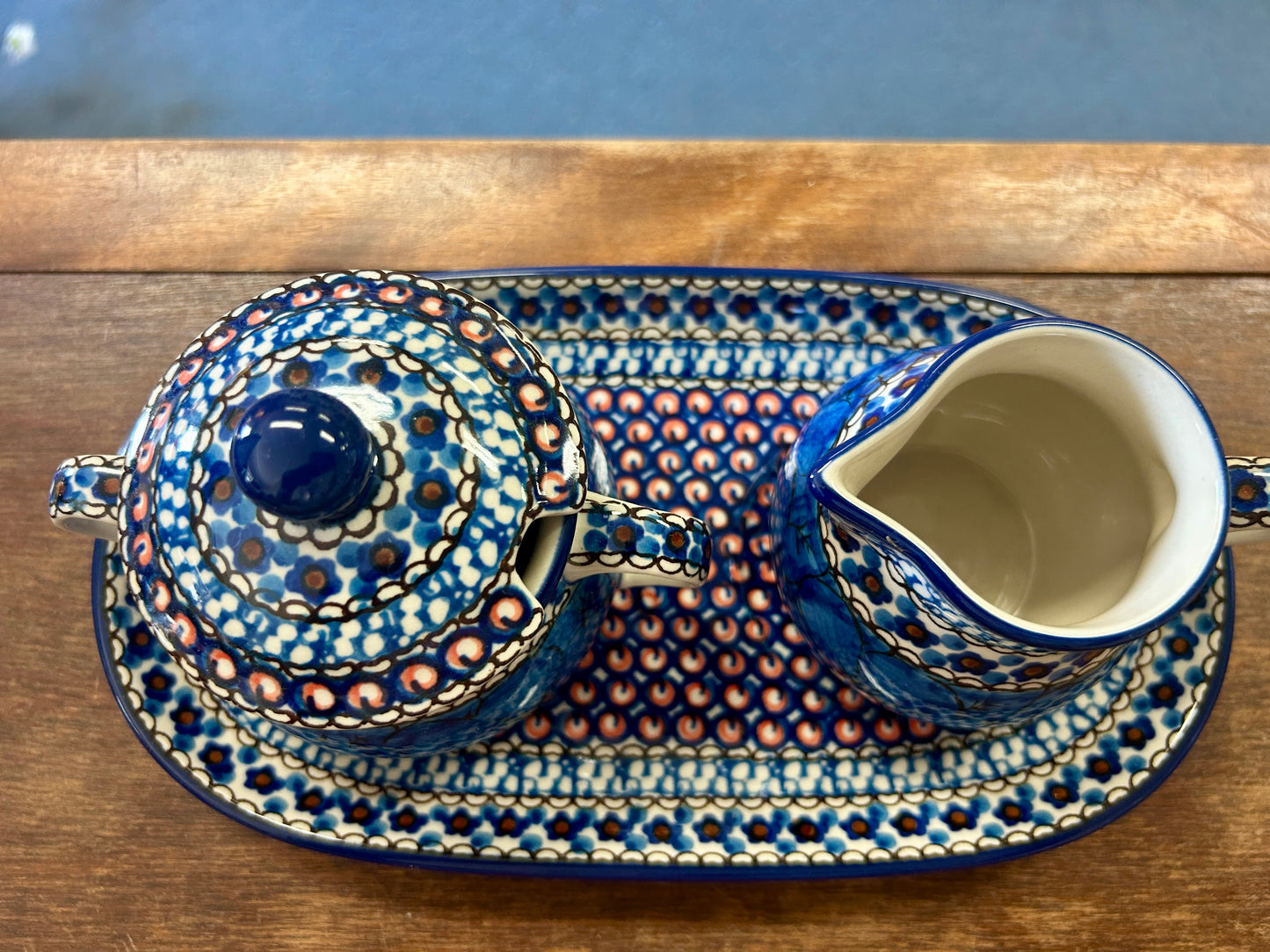Blue & Pink UNIKAT Chyka Sugar/Creamer/Tray Set 3, 9 1/2"