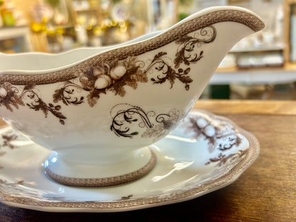 Brown & White Williams Sonoma Acorn Gravy Boat & Tray, 8 3/4"