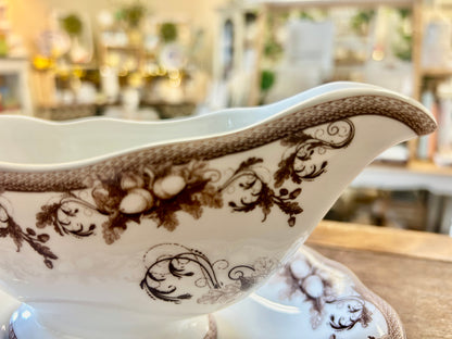 Brown & White Williams Sonoma Acorn Gravy Boat & Tray, 8 3/4"