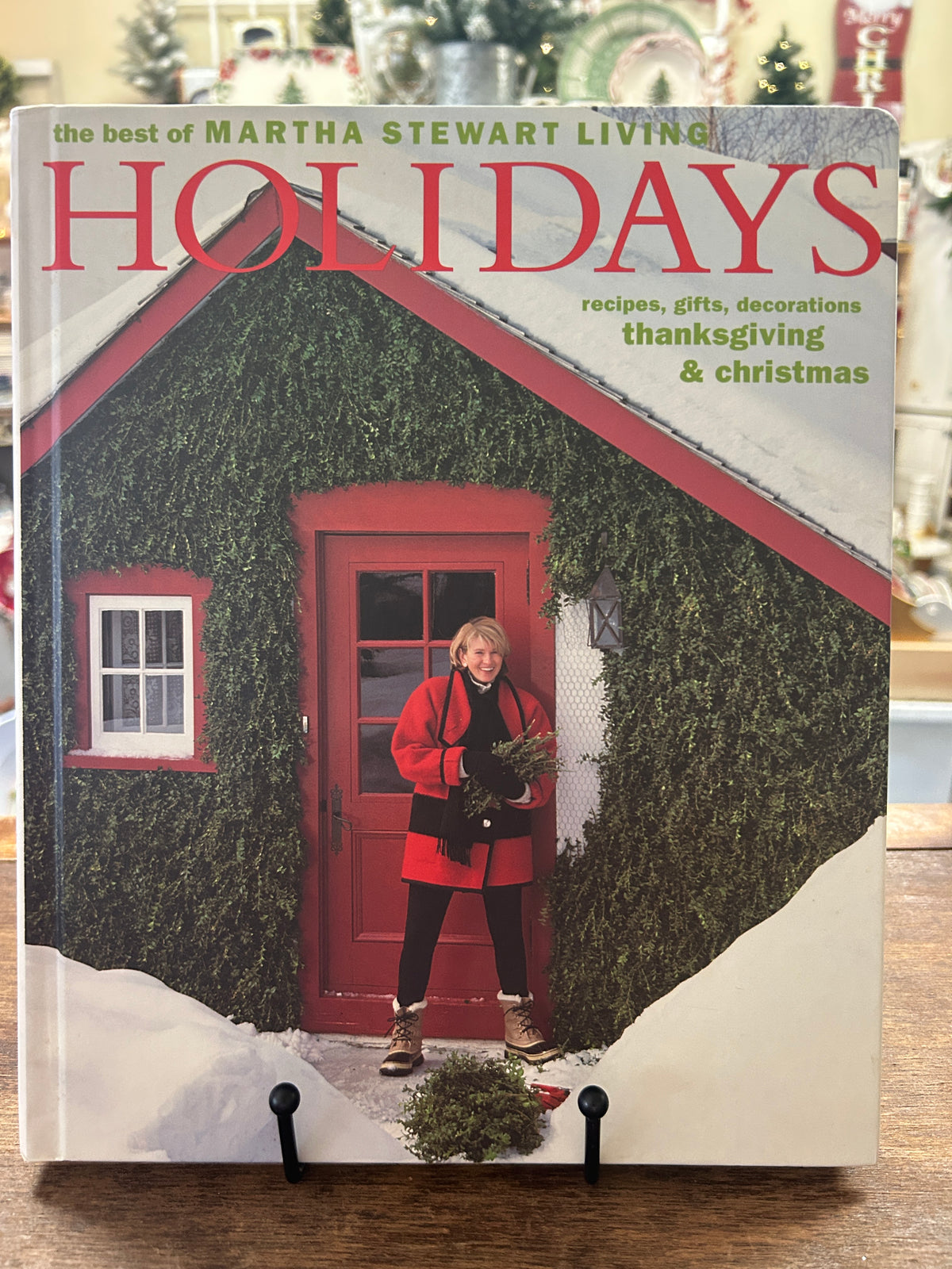 Holidays cookbook by Martha Stewart Living, red cover with house scene