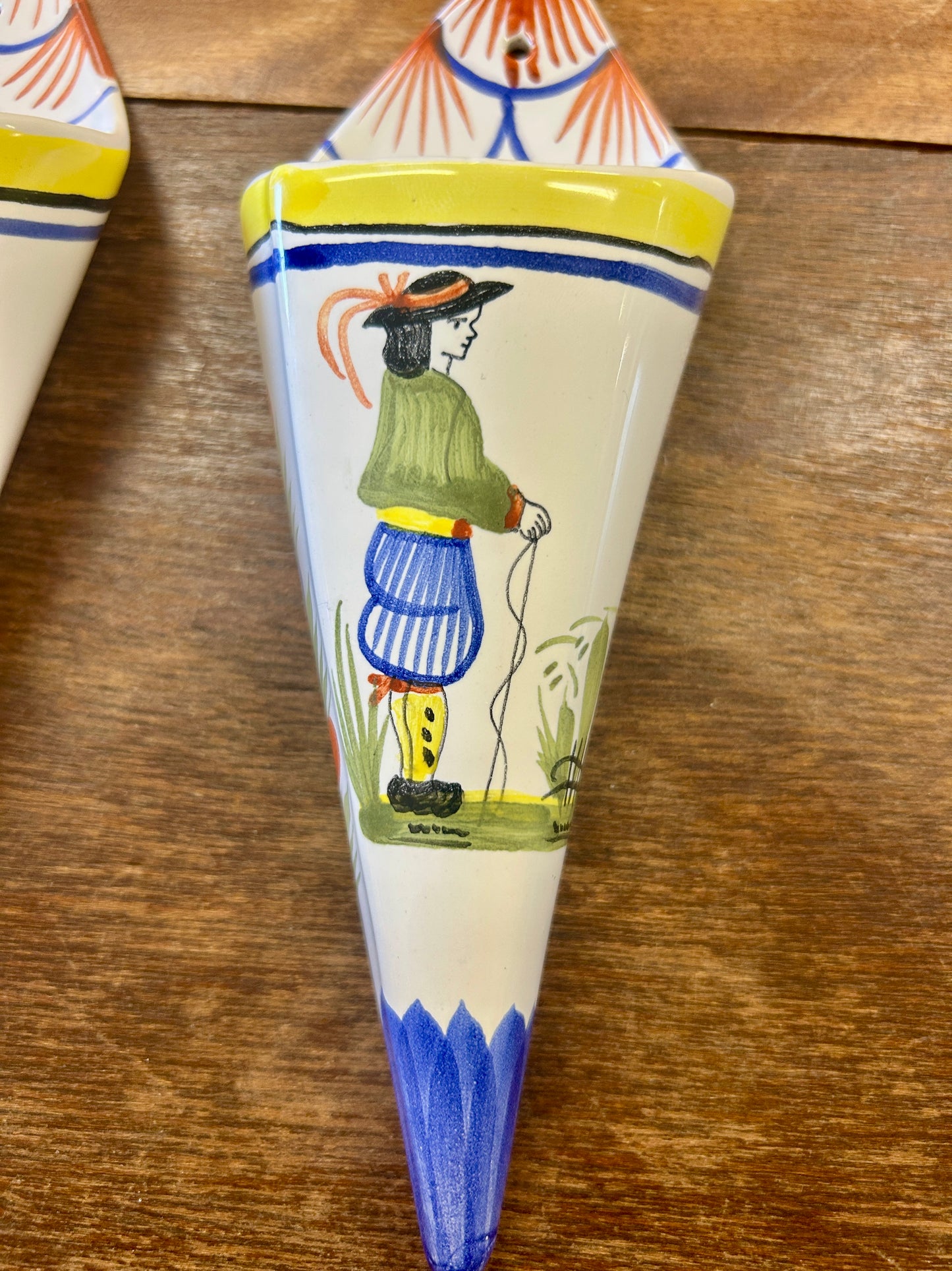 Multicolor Quimper Breton Wall Vase Set 2pcs, 8"