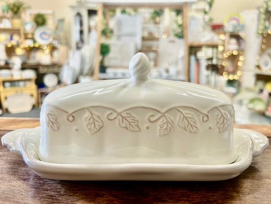 Cream Longaberger Butter Dish Leaf, 8 3/4"