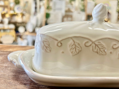 Cream Longaberger Butter Dish Leaf, 8 3/4"