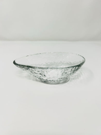 Clear Embossed Tear Drop Bowl, 5 1/2"