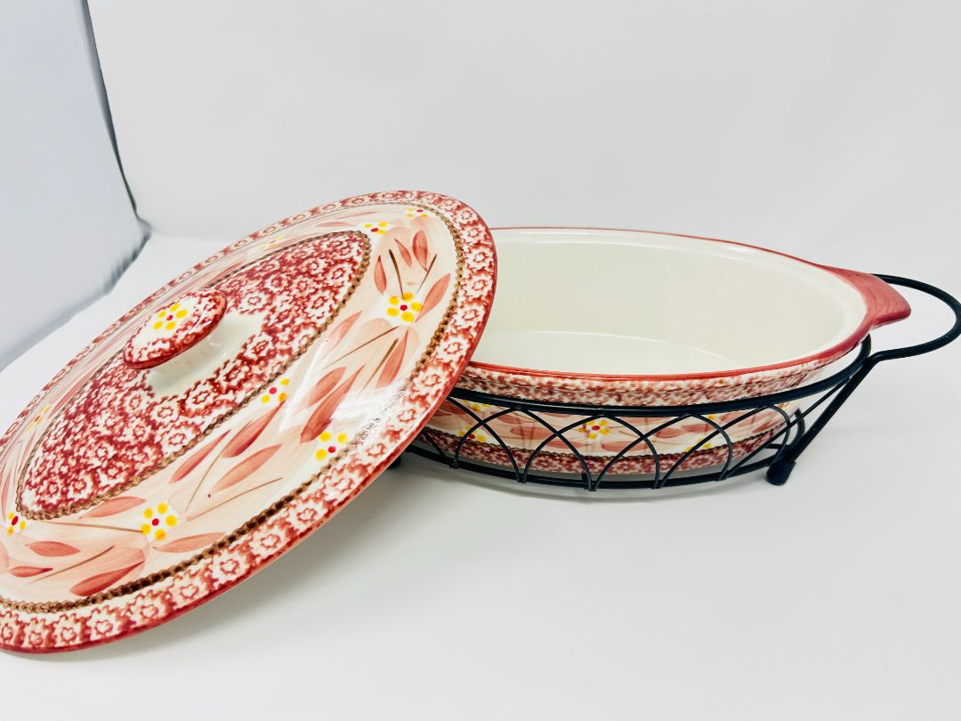 Cranberry Temptations Old World Oval Baker Rack w/ Lid, 13"